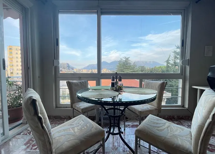Pine-Tree Spacious 2 Bdr Apartment Near Tanners\' Bridge With Hot Tub