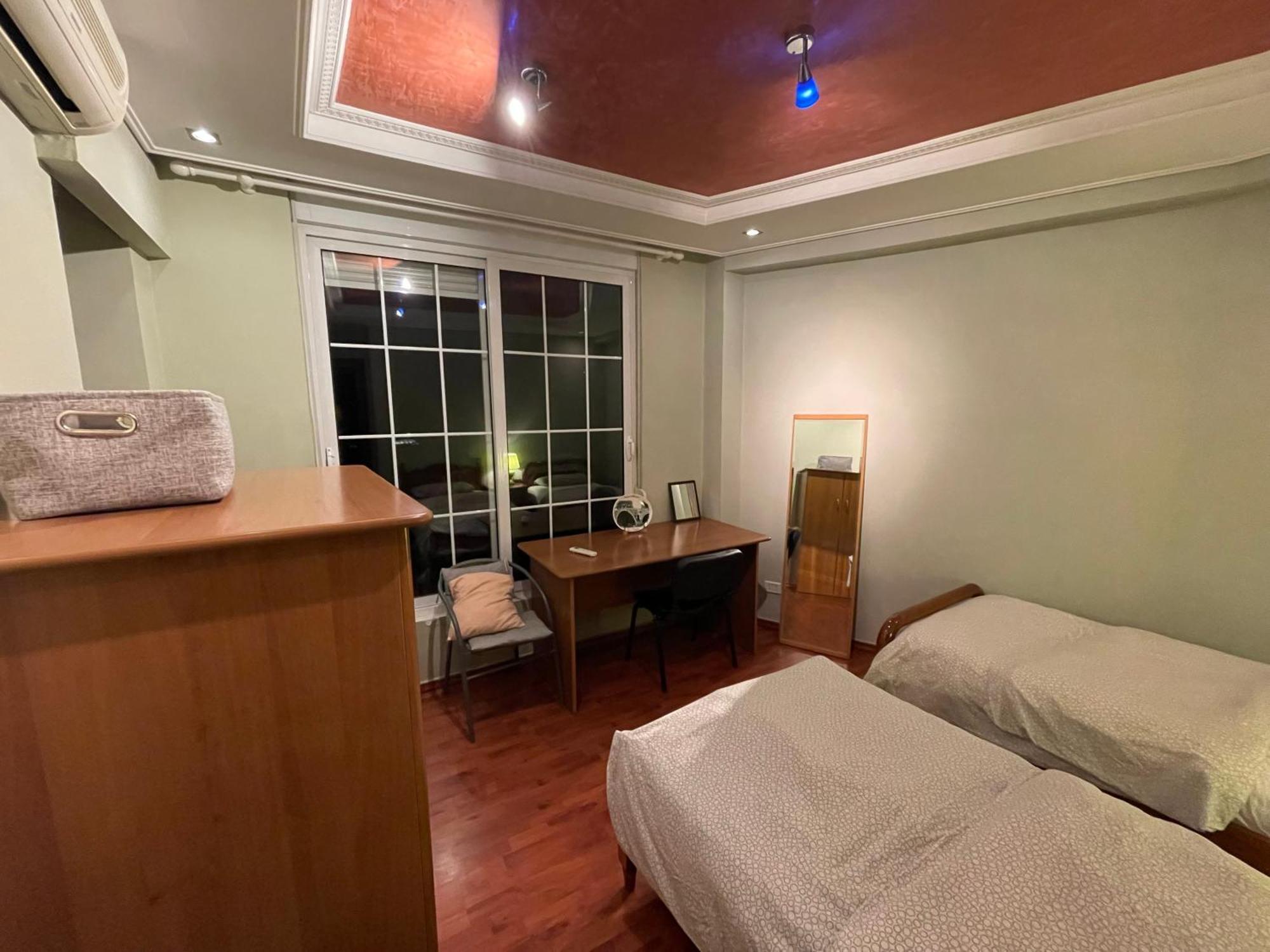 公寓 Pine-tree Spacious 2 Bdr Near Tanners' Bridge With Hot Tub Tirana